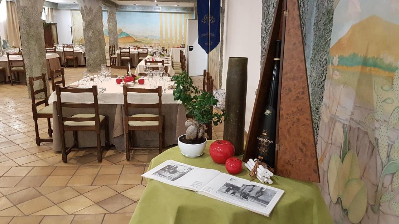 Hotel Ristorante La Campagnola Cassino Exterior foto